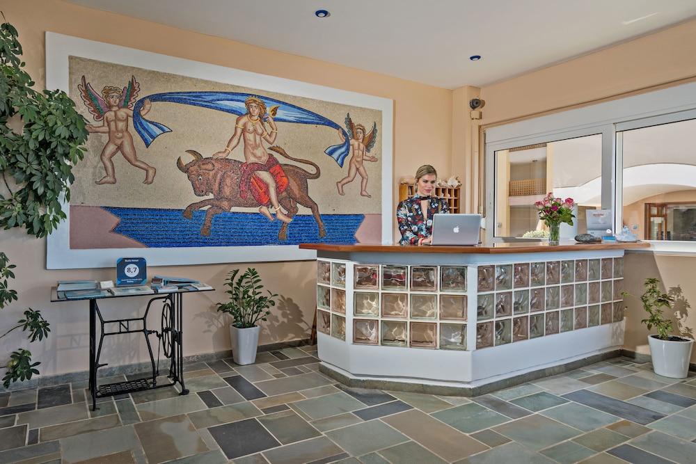 Batis Beach Hotel Ретимно Екстериор снимка