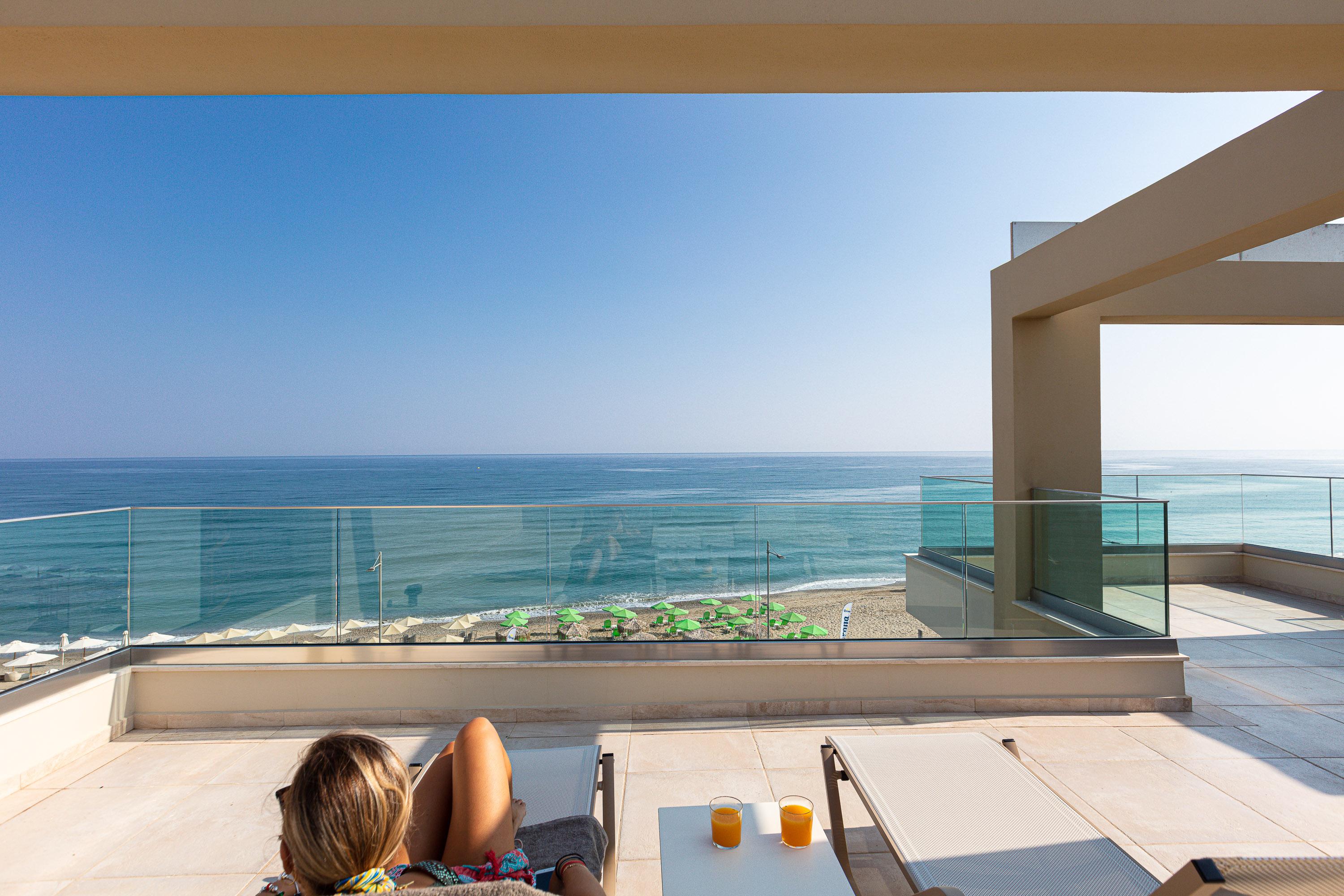 Batis Beach Hotel Ретимно Екстериор снимка