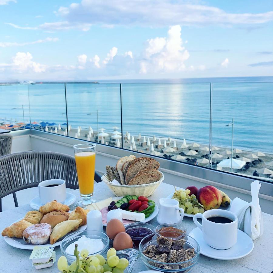 Batis Beach Hotel Ретимно Екстериор снимка