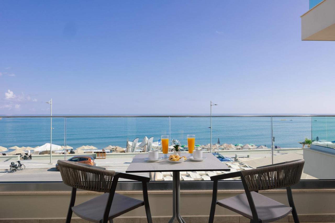 Batis Beach Hotel Ретимно Екстериор снимка