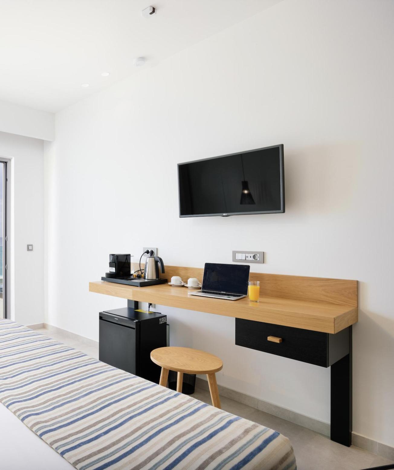 Batis Beach Hotel Ретимно Екстериор снимка