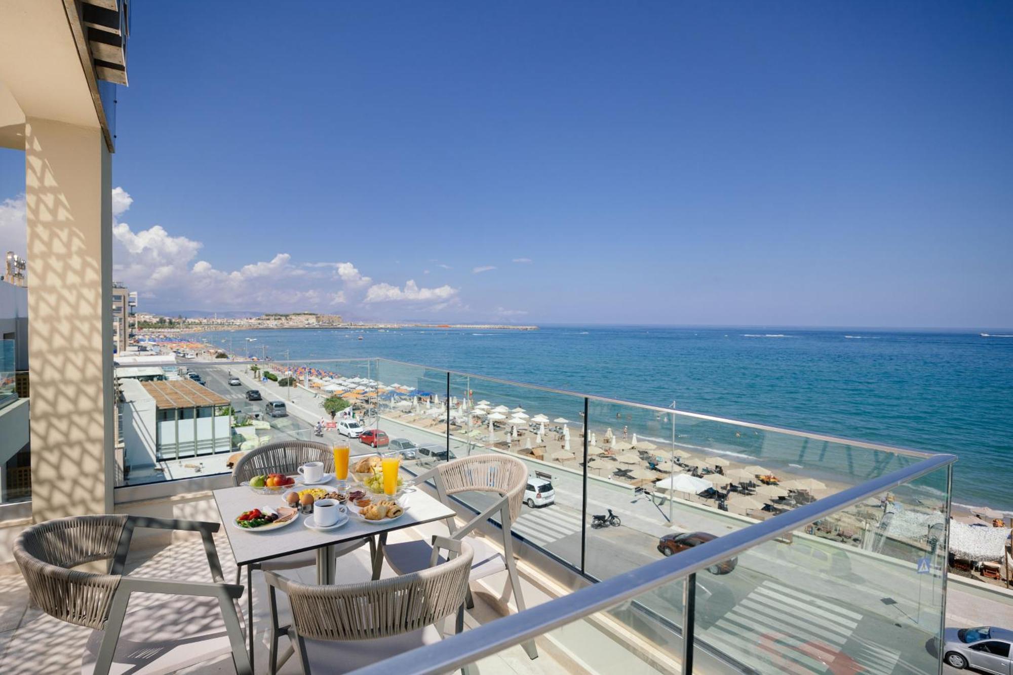 Batis Beach Hotel Ретимно Екстериор снимка