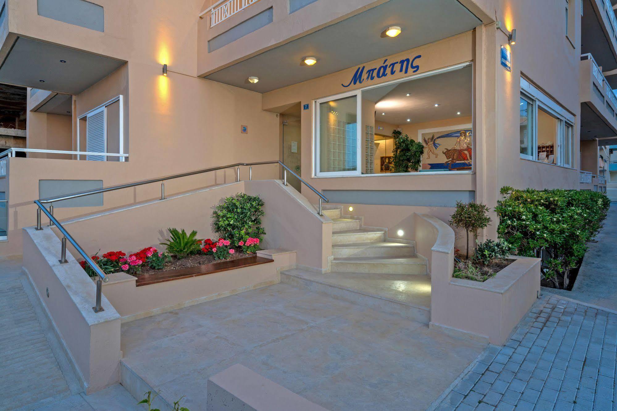 Batis Beach Hotel Ретимно Екстериор снимка