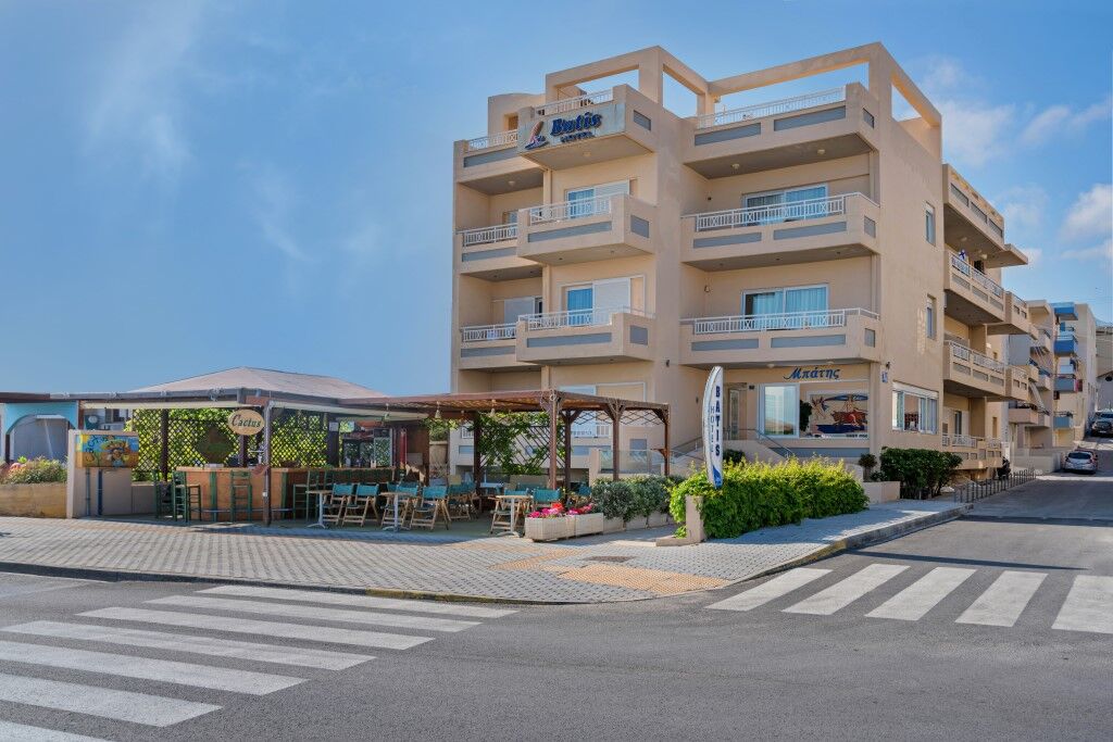 Batis Beach Hotel Ретимно Екстериор снимка